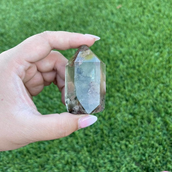 Garden Quartz Tower - Picture 2 of 12